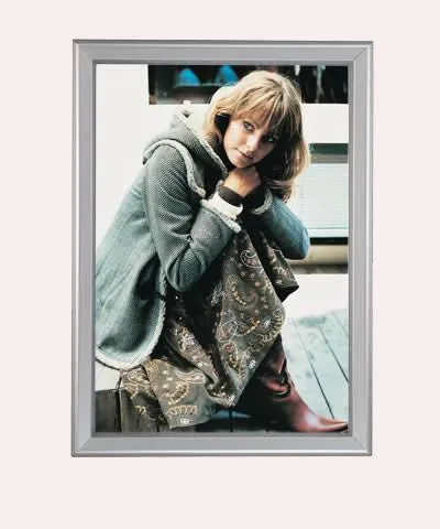 32 mm gönye köşe  cam çerçevesi  20” X 30”